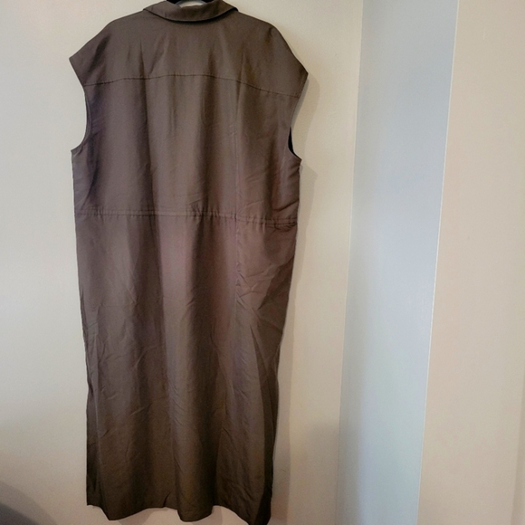 Old Navy Olive Green Button-Down Midi Size XL - Picture 3 of 12